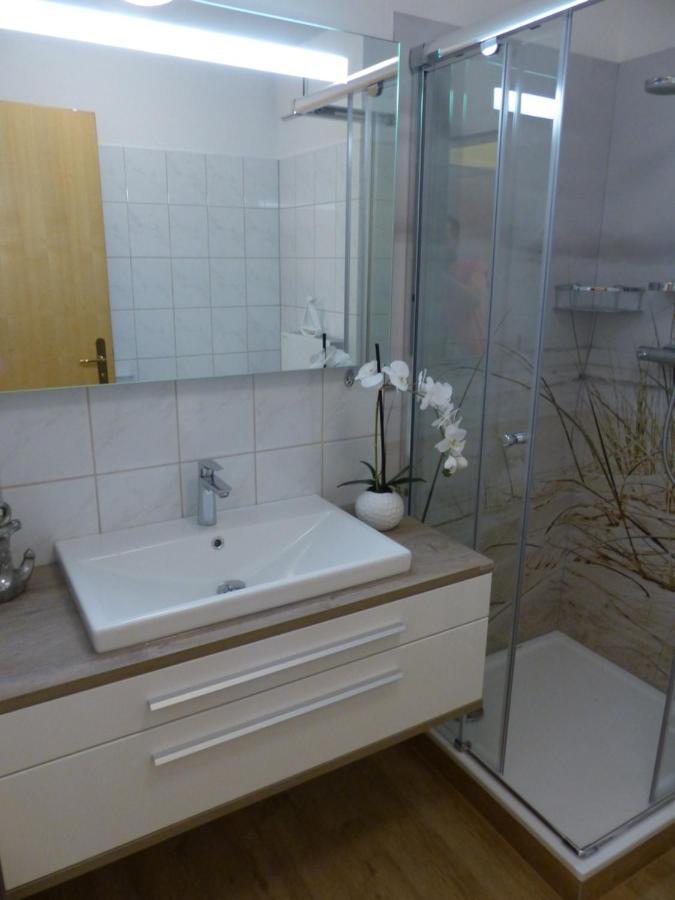 Ferienwohnung 12 - Seewald Haus Huehnergott Sellin  Exterior foto